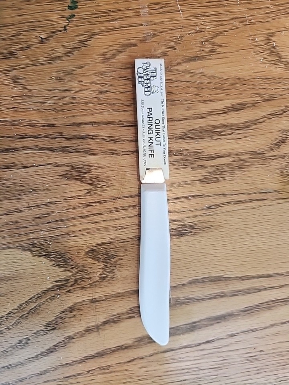 The Pampered Chef White-Handled Paring Knife